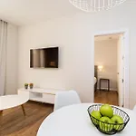 Tandem Puerto Chico Апартаменти