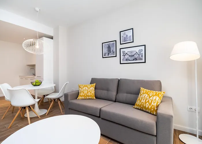 Tandem Puerto Chico Апартаменты Кадис